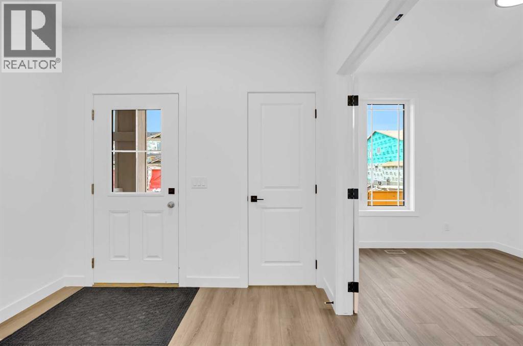 45 Hotchkiss Gardens SE - Photo 3